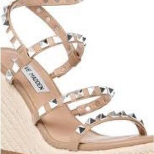 Steve Madden Mali Tan Studded Wedges